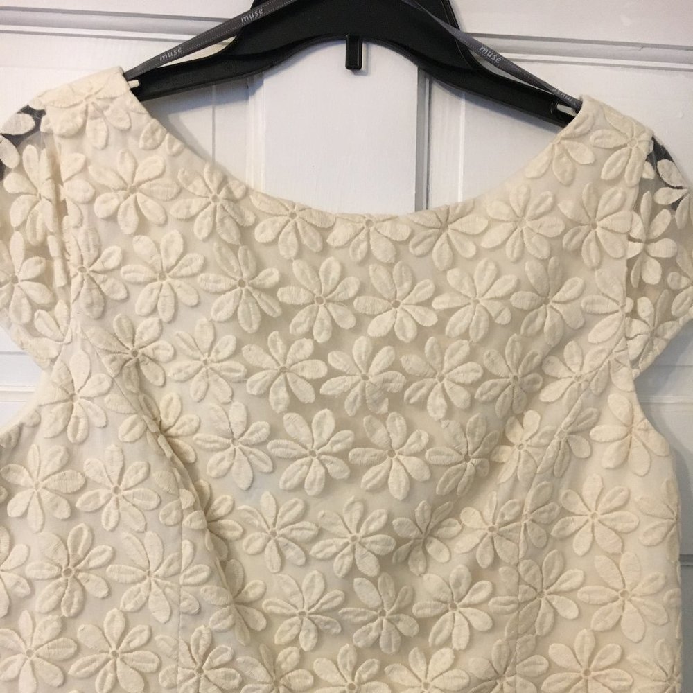 MUSE ivory-colored lace dress - NWT